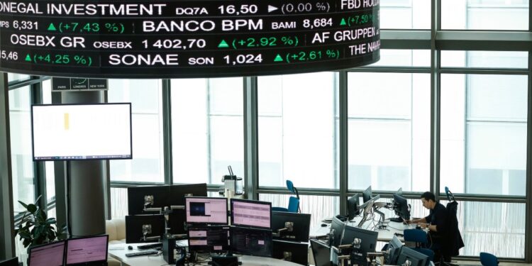 Spread e rendimenti in calo, la Fed smorza le preoccupazioni dei mercati