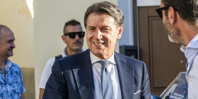 Conte: ‘Schlein indisponibile ad un passo indietro, ma affrettiamoci sulle primarie’