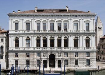 Esposizione permanente di opere della Collezione di François Pinault a Palazzo Grassi