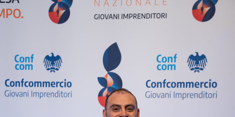 Confcommercio, 400mila imprese under 35 in Italia, la metà nel terziario