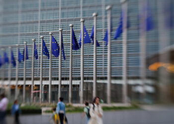 Fonti, via libera della Commissione Ue al piano Safe dell’Italia
