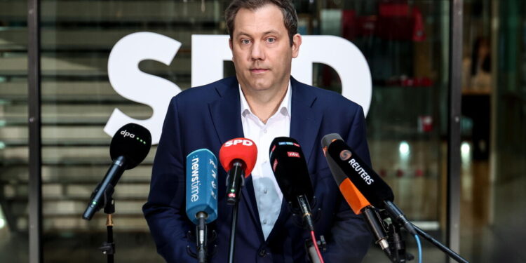 Crisi dell’Spd, entro gennaio congresso per eleggere nuovi vertici