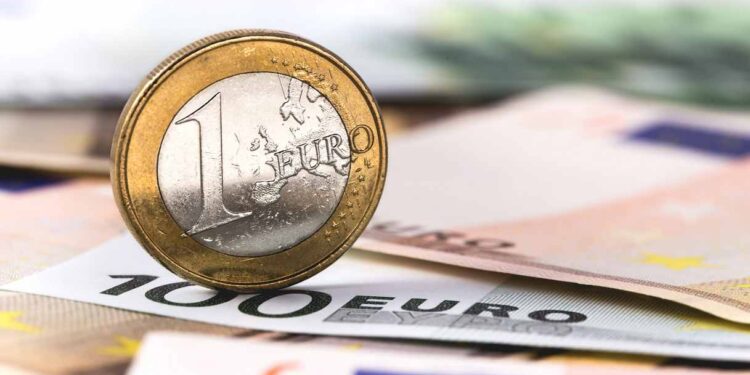 Bond, investimenti in crescita del 6,2%: cosa cambia per i risparmiatori