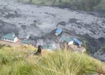 Nepal, nuove inondazioni: ponti e case spazzati via, ci sono dispersi