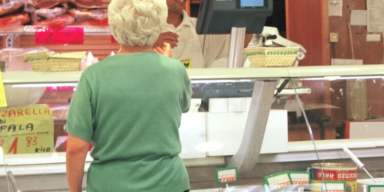 Pressione fiscale al 43,5%, nel secondo semestre si conferma la più alta dal 2015